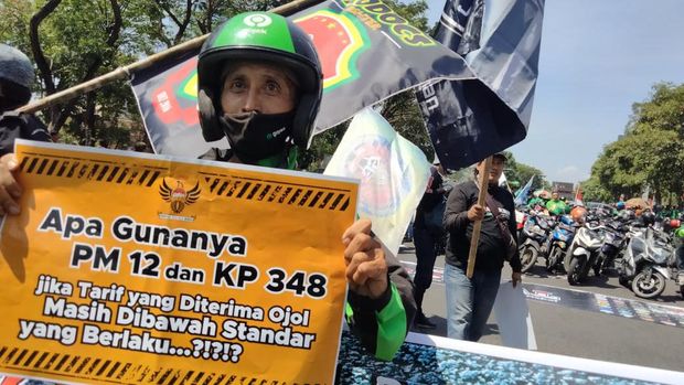 demo ojol surabaya