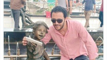 Selfie bareng. Foto: Funnystatuee via Boredpanda