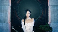 Bagaimana menurut kamu penampilan Jisoo di MV Pink Venom? (Foto: dok. Instagram @sooyaaa__)