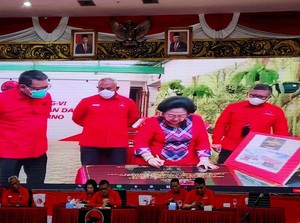 Megawati Resmikan 19 Kantor DPC PDIP dan 2 Monumen Bung Karno