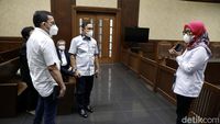 Hakim Ketua Sakit, Dakwaan Kasus Korupsi Minyak Goreng Ditunda