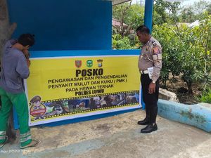 Polisi di Luwu Lakukan Penyekatan Lalu Lintas Hewan Ternak Cegah PMK