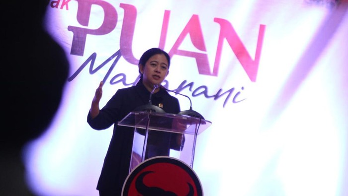 Puan Maharani beri sambutan dalam Konsolidasi Internal PDI Perjuangan di Lampung. Foto: Tommy Saputra/detikSumut