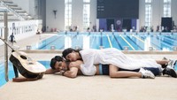 Mereka juga menampilkan beberapa adegan intim di antara para remaja. Dok. Ist