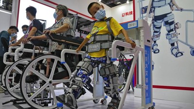 Robot-robot Canggih Mejeng di Pameran Dunia