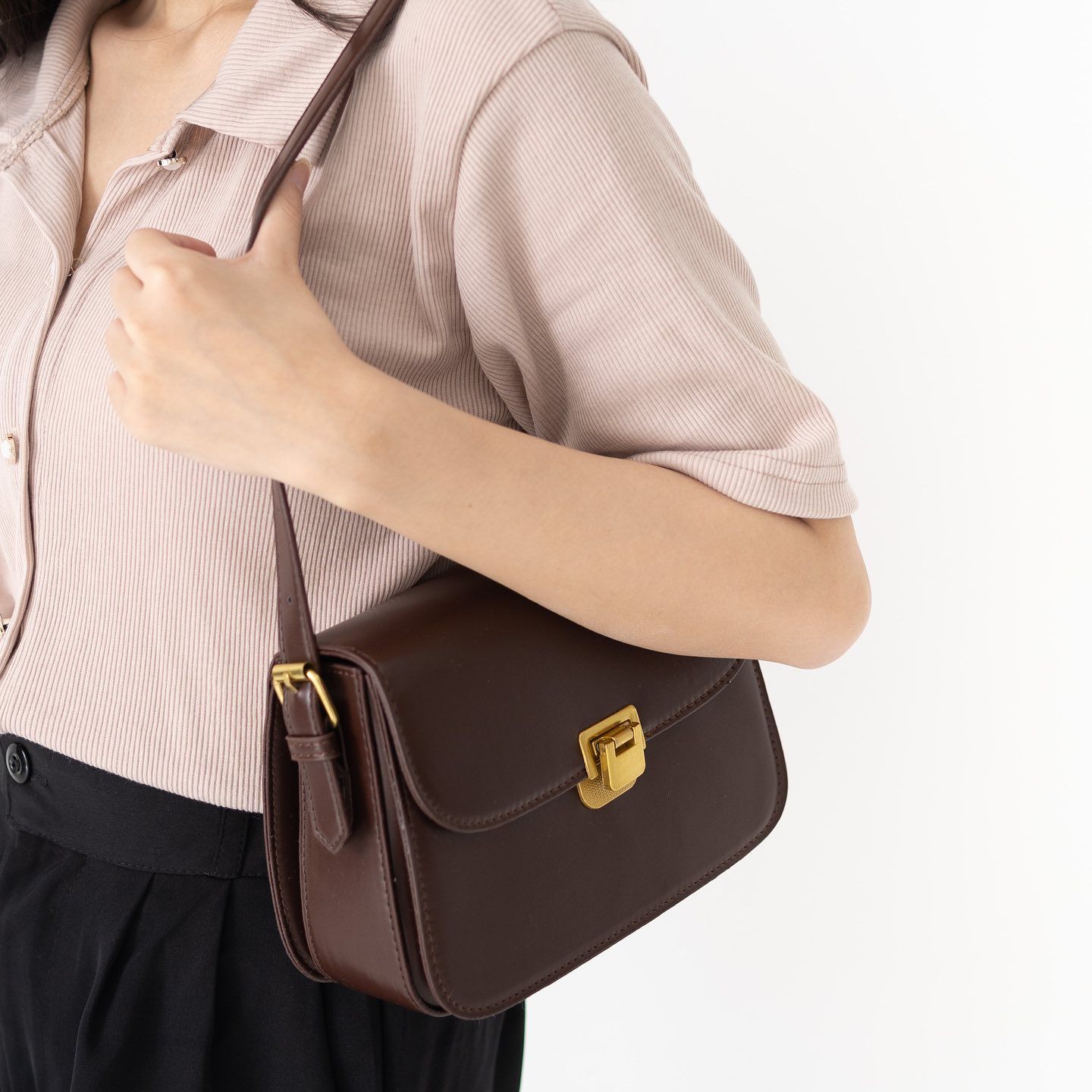 tas model klasik brand lokal tas model klasik brand lokal