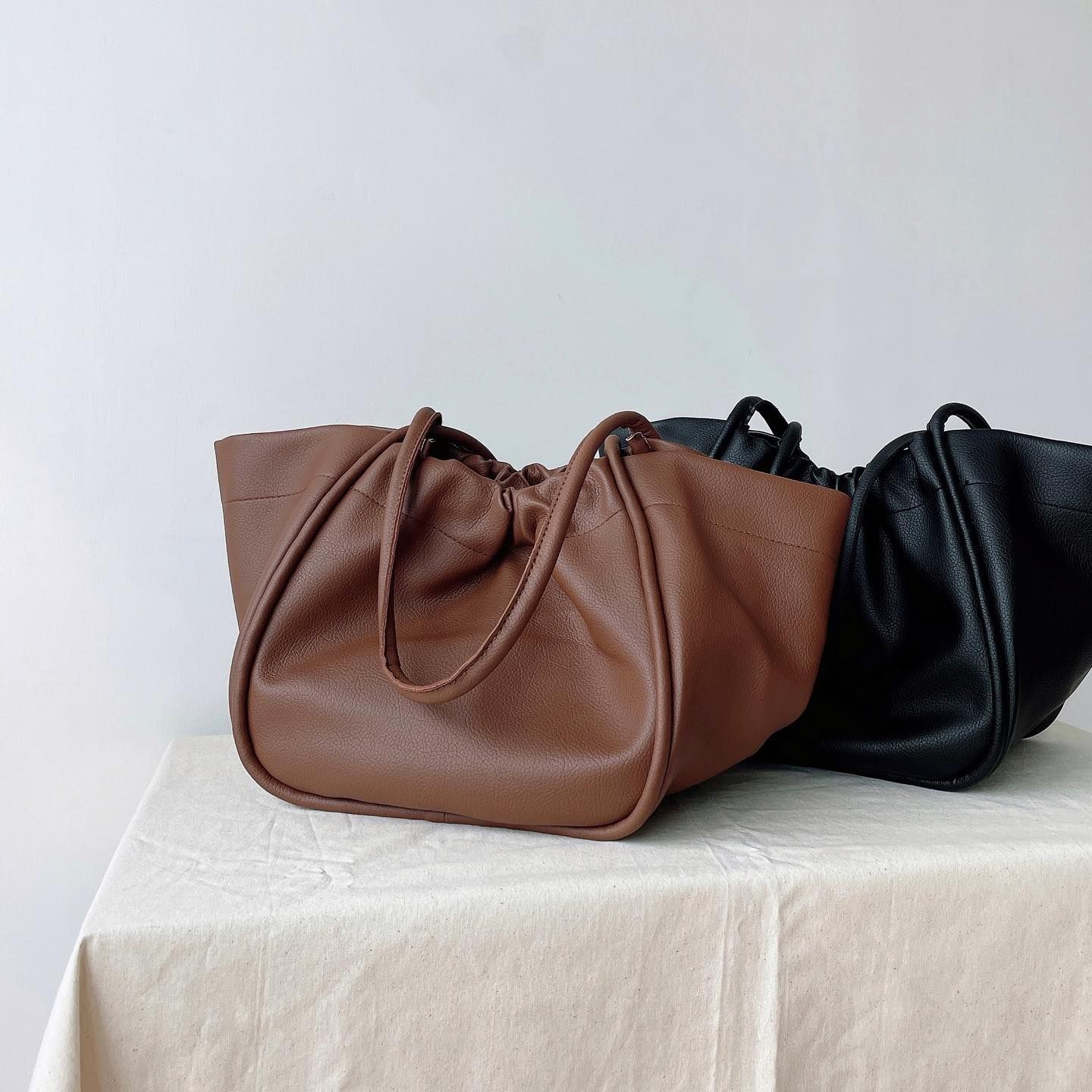 tas model klasik brand lokal tas model klasik brand lokal