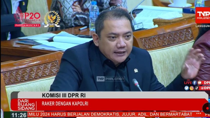 Taufik Basari (Tangkapan Layar YouTube DPR RI)