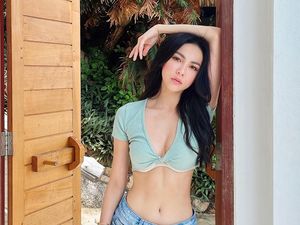 Wanida Termthanaporn Artis Sensual Langganan Adegan Erotis