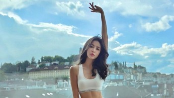 Wanida Termthanaporn adalah aktris, penyanyi sekaligus selebriti di Instagram dengan 1,6 juta follower dan kerap mendapat pujian dari setiap postingannya. Foto: dok instagram gybzygirlyberry