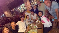Mereka menghabiskan malam bersama. Foto: Instagram @zaskiadyamecca