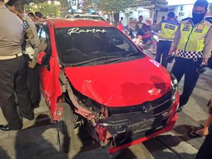 Mobil Tabrak Andong Hingga Terpelanting di Malioboro Jogja