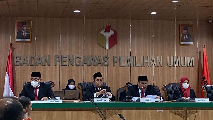 Bawaslu gelar sidang laporan sengketa pendaftaran Pemilu