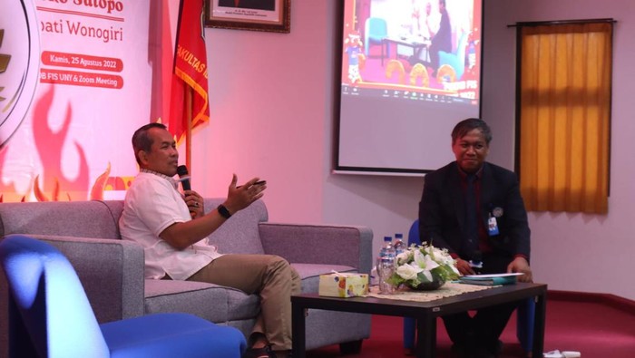 Bupati Wonogiri Joko Sutopo saat mengisi acara di UNY, Kamis (25/8/2022).