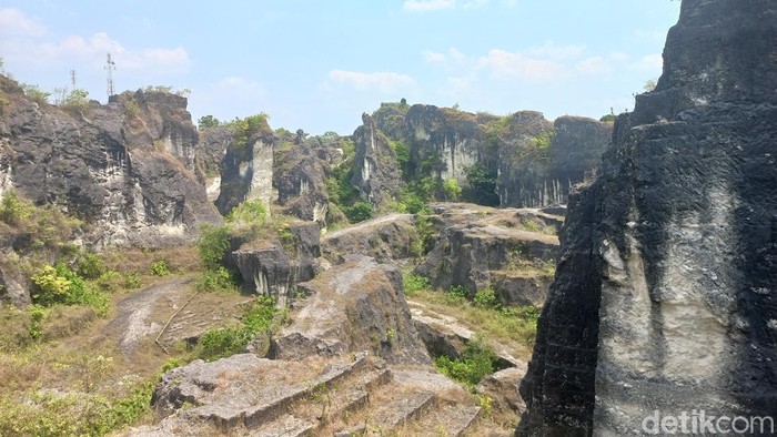 Gunung Pegat Lamongan