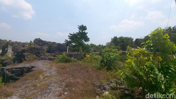 Gunung Pegat Lamongan
