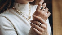 Intip Model Cincin dan Gelang Emas Terbaru yang Unik, Bisa Berubah Warna