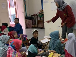 Kampus Ini Lakukan KKN di Malaysia, Ajarkan Baca Tulis Al-Quran!