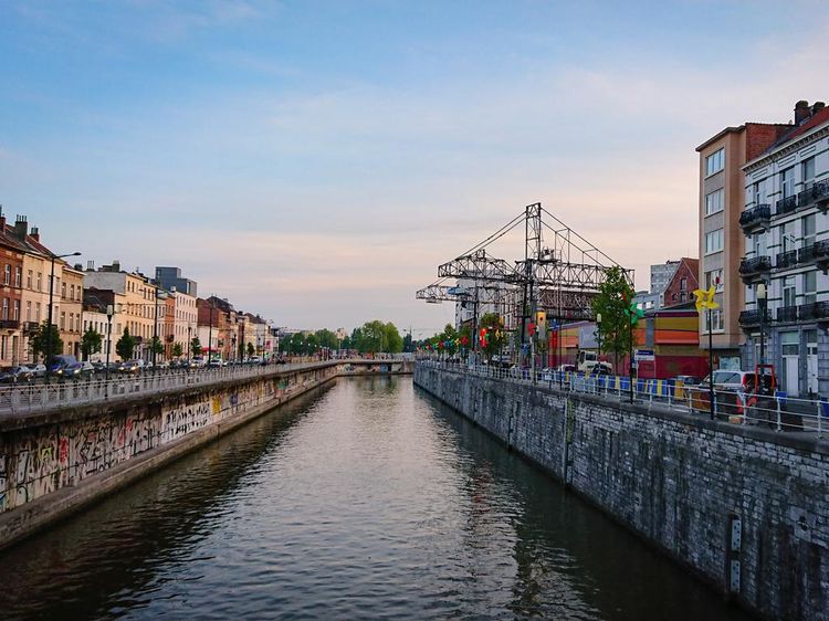 Kota Terjelek di Dunia Nih, Charleroi