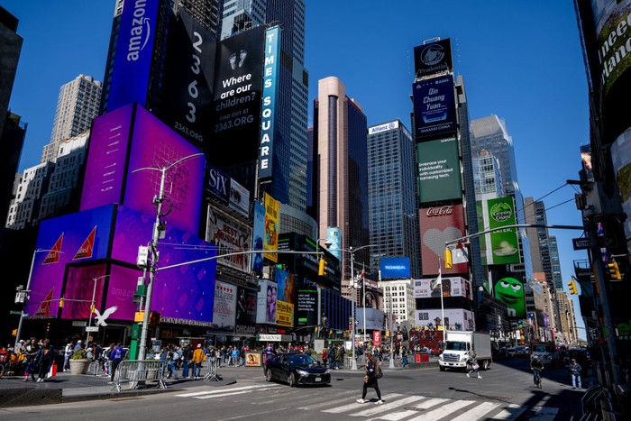 Sebagai kota metropolitan terpadat di dunia Kota New York memiliki arsitektur dan monumen yang khas. Yuk, kita menjelajah.