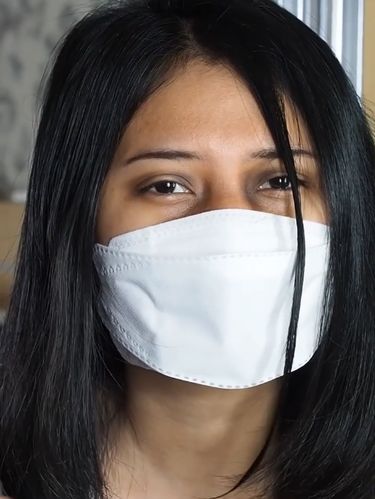 MUA bikin gaya ala Putri Chandrawati, istri Ferdy Sambo viral di media sosial.