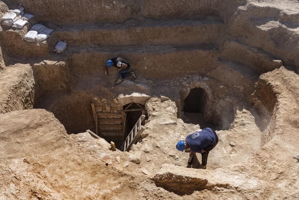 ¡Loca y rica mansión israelí encontrada en el desierto, de 1.200 años de antigüedad!