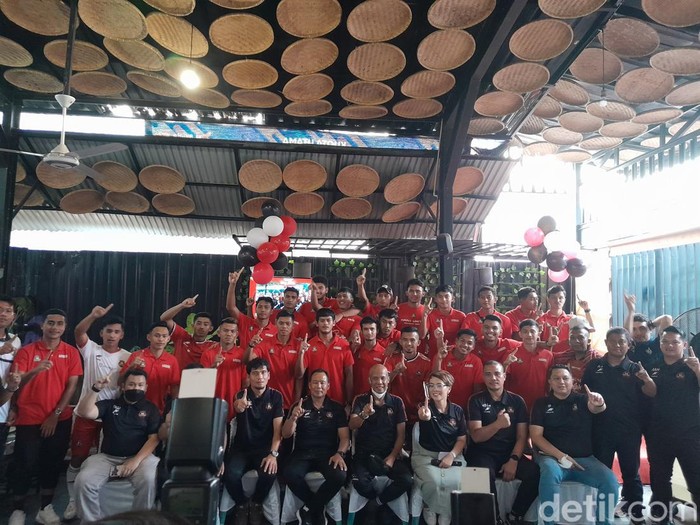 Perkenalan pemain Karo United (Nizar Aldi/detikSumut)