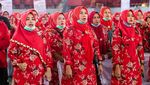Potret Puan Temui Murid Berprestasi hingga Panen Madu Trigona di Lampung