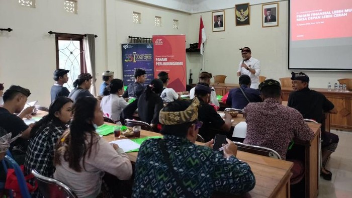 PT Asuransi Jiwa Generali Indonesia menggelar sesi literasi keuangan di Desa Taro, Gianyar.