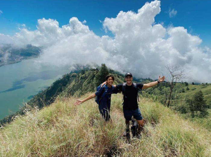 Andre White liburan.