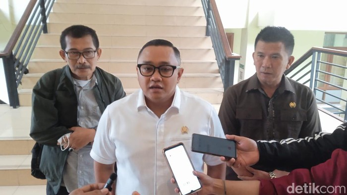 Badan Kehormatan Akan Panggil Ketua Dprd Kabupaten Sukabumi Ada Apa 1991