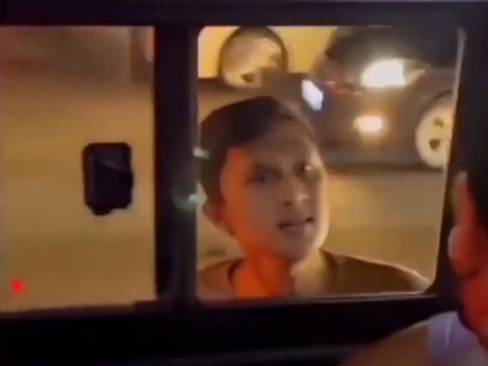 Cekcok Berujung Pemobil Keplak Sopir TransJakarta di Ciputat