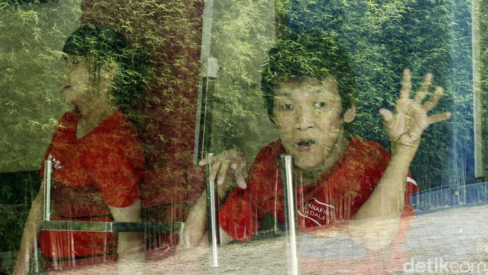 Cinta Kasih yang Buat Kami Bertahan Keterbatasan fisik, Intelektual, Mental dan Sensorik yang kini dialami orang-orang disabilitas penghuni Wisma Tuna Ganda Palsigunung. Mereka ada jadi anugerah dan cinta kasih keluarga.
