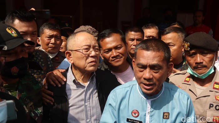 Dada Rosada bebas dari Lapas Sukamiskin.