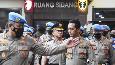 Lika-liku 16 Jam Sidang Ferdy Sambo dalam Bingkai Foto