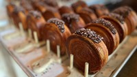 Croissant satu ini tengah jadi perhatian masyarakat setempat.