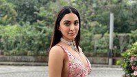Kini beredar kabar jika wanita berusia 30 tahun itu tengah menyiapkan pernikahannya dengan Sidharth Malhotra. Dok. Instagram