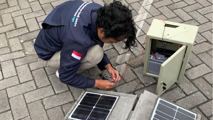 Mahasiswa UGM ciptakan smart rooftop, Sleman, Jumat (26/8/2022).