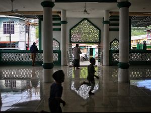 Berusia Seabad Lebih, Masjid Ini Jadi Simbol Sejarah Tertua di Tarempa