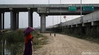 Perlu diketahui jaringan jalan Tol JORR 2 sepanjang 109,57 km melingkar dari Bandara Soekarno Hatta, Cinere, Cimanggis hingga Pelabuhan Tanjung Priok terdiri atas 6 ruas. Adapun sebanyak 3 ruas telah rampung yakni Cengkareng-Batu Ceper-Kunciran (14,19 km), Kunciran-Serpong (11,19 km), dan Serpong – Cinere Seksi 1 (Serpong IC – Pamulang IC).
