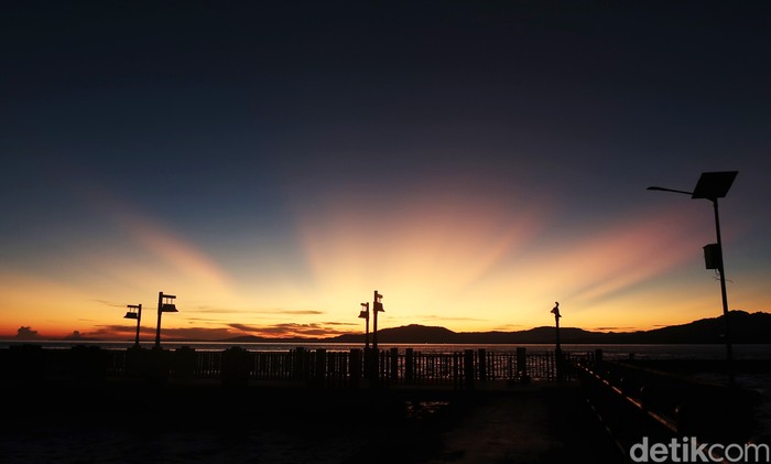 Menikmati Matahari Pagi di Bunaken, Indah Bener Menikmati Matahari Pagi di Bunaken, Indah Bener