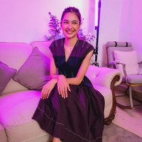 Sebagai pengganti asupan karbohidrat dari nasi, wanita 27 tahun ini memilih kentang. Dia juga menghindari konsumsi makanan manis seperti cokelat dan es krim. Foto: Instagram/@miktambayong