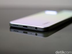 Unboxing Oppo Reno 8 4G, Spesifikasi Menggoda Harganya Rp 5 Juta