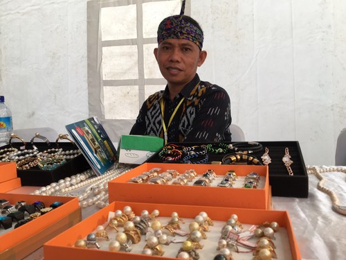 Pengusaha Mutiara asal Kota Mataram, Idul Ahda (42), Jumat (26/8/2022).