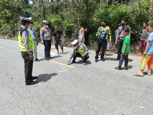 Truk Tabrak Pikap di Kalbar Tewaskan 3 Siswa, Polisi: Tidak Ada Angkutan Umum