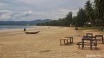 Putihnya Pasir di Pantai Padang Melang Anambas