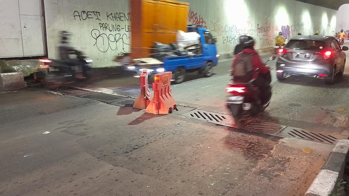 Tutup got di underpass Jalan Sholeh Iskandar (Sholis) Kota Bogor rusak.