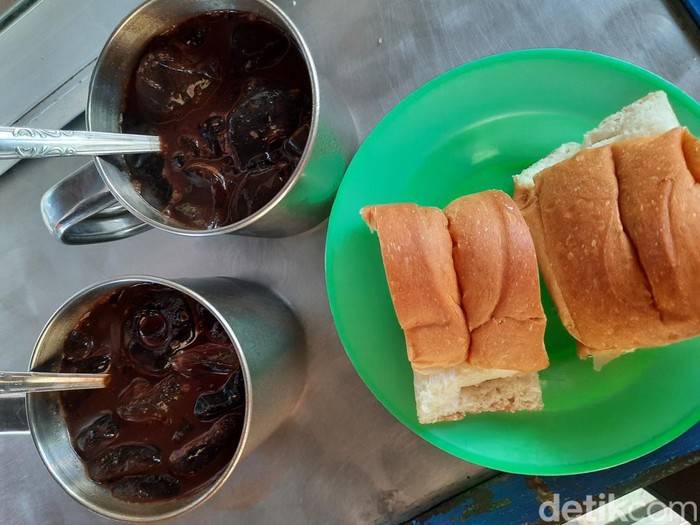 es coklat panjang umur