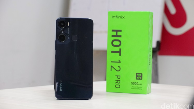 Смартфон infinix 12