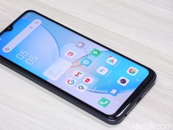 Unboxing Infinix Hot 12 Pro, HP Rp 2 Juta Bawa Fitur Menggoda